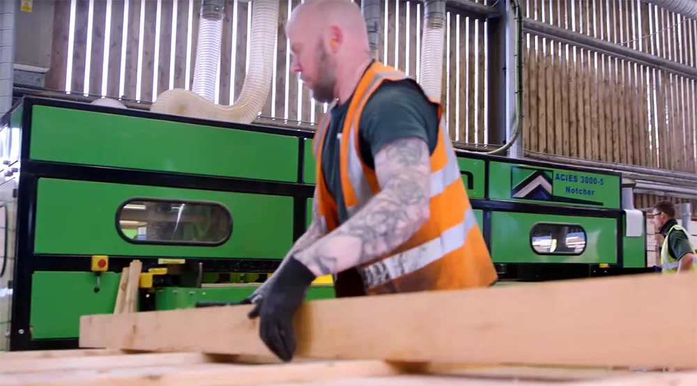 Maszyna do nacinania słupków ACIES 3000-5