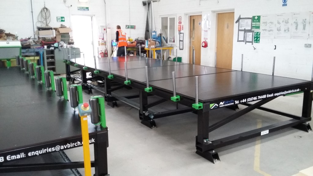 Stół motylkowy Panel Master PM-1